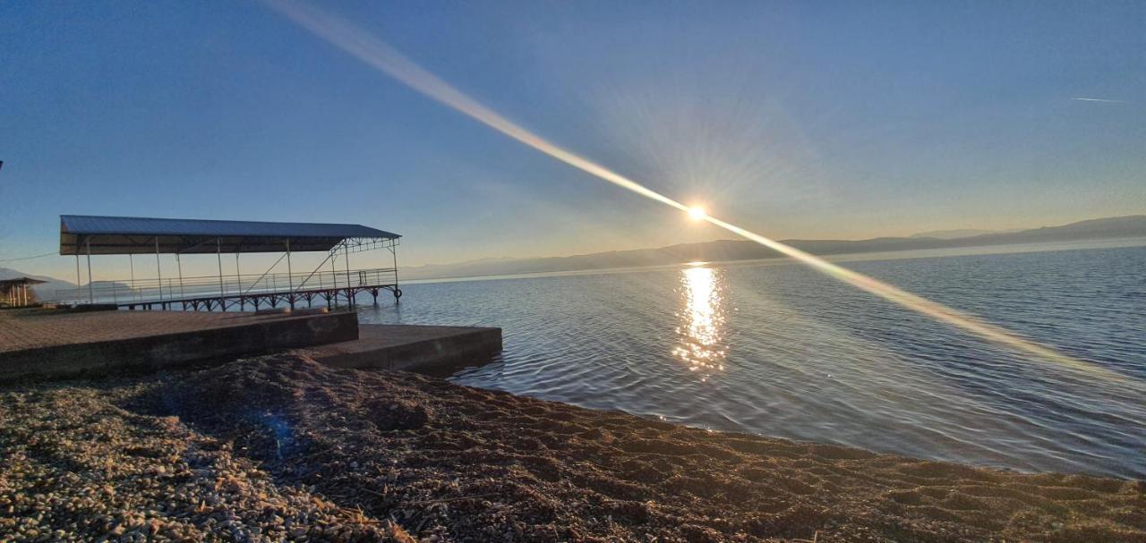Svir Skyline Apartment No 39 Ohrid Esterno foto