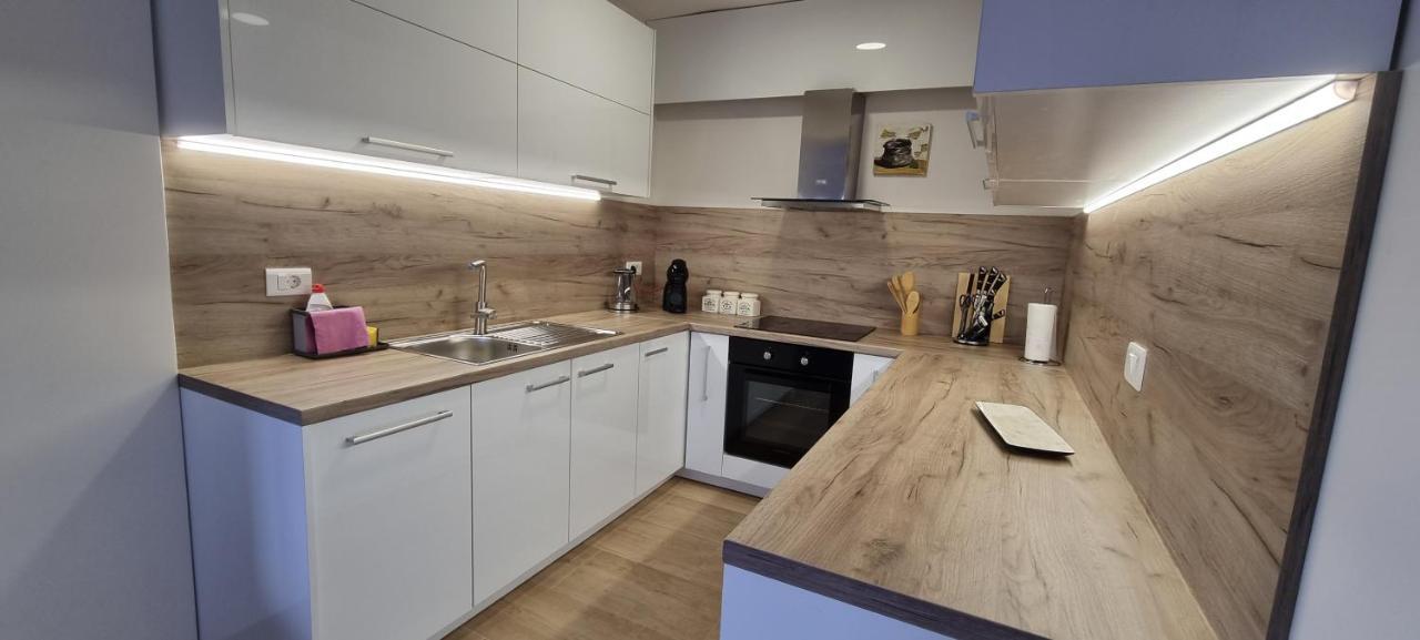 Svir Skyline Apartment No 39 Ohrid Esterno foto